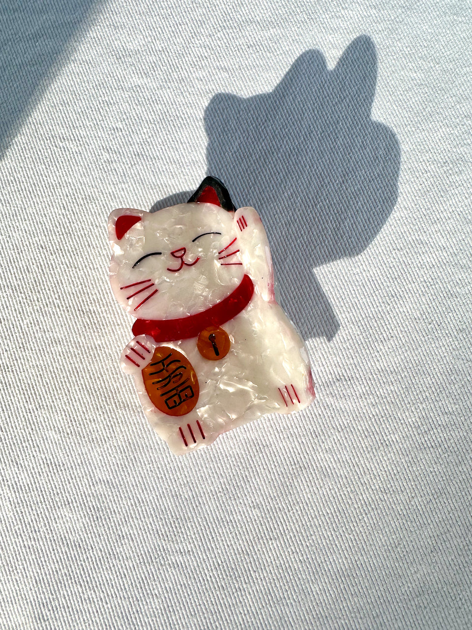 Handpainted Lucky Cat Claw Hair Clip EcoFriendly Solar Eclipse
