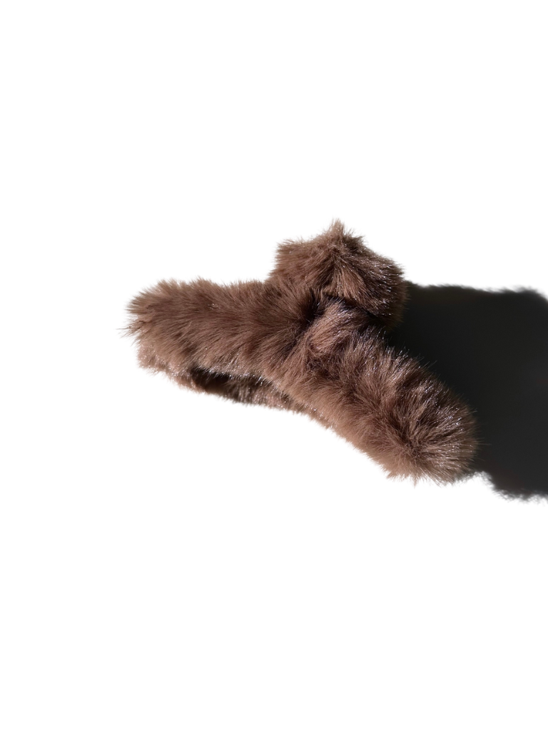 Giant Fluffy Vegan Fur Claw Hair Clip