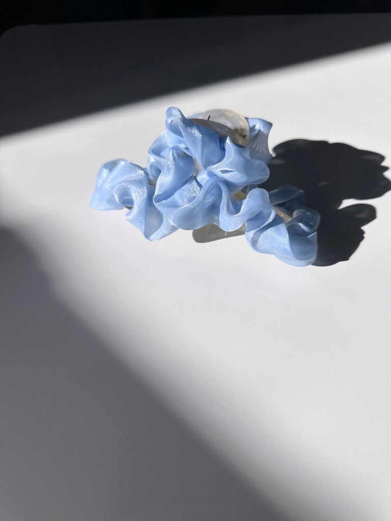 Organza Ruffle Claw Clip