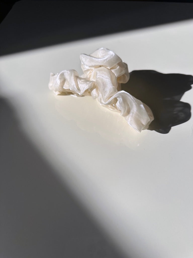 Organza Ruffle Claw Clip